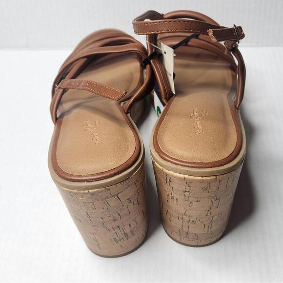 Universal Thread Shoes Womens Size 10 Brown Cognac Platform Memory Foam Sandals - Picture 8 of 8